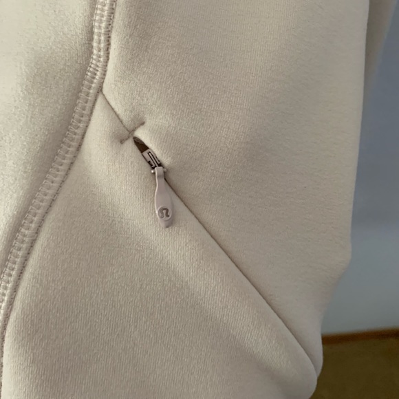 LULULEMON Warm Core Hoodie Neutral Blush - size 4 - Picture 5 of 13
